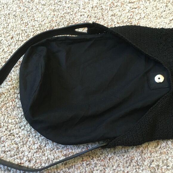 Jackson Crochet Purse Bag Black Strap Snap Closure Boho Minimal Beach Boho - Picture 11 of 14